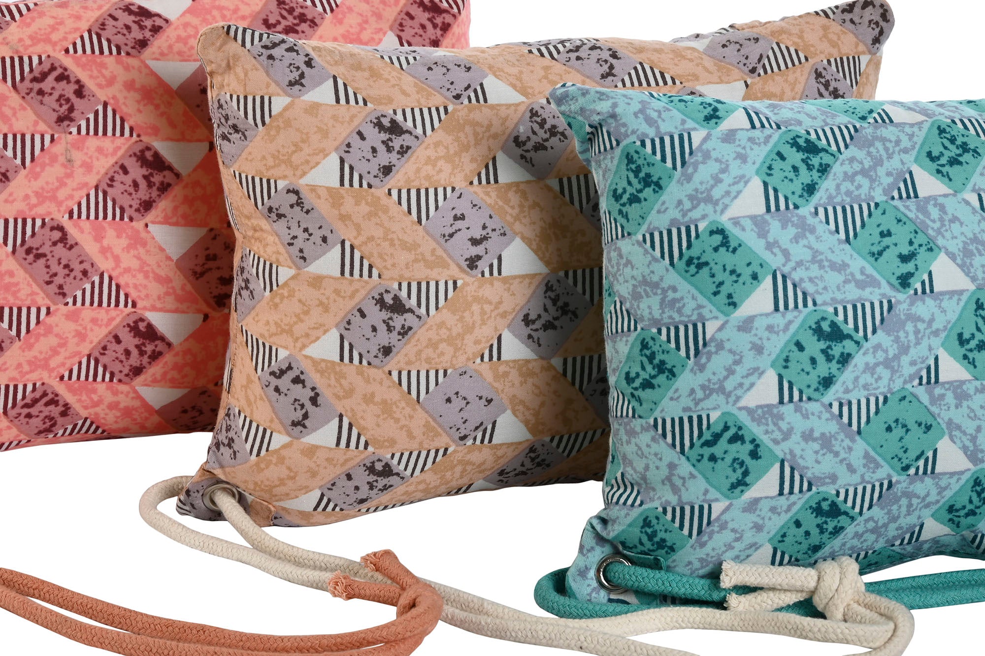 PACK DE 3 COJIN ALGODON POLIESTER 20X10X30 PLAYA 3 SURT.