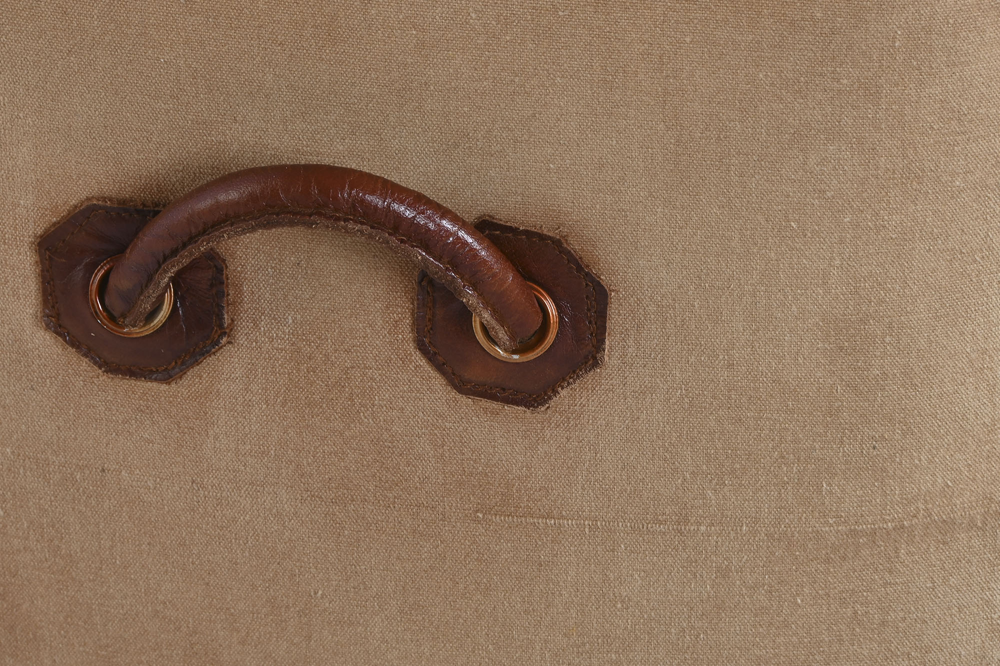 REPOSAPIES PIEL 46X40X40 REPOSAPIES PIEL POLIESTER - Imagen 5