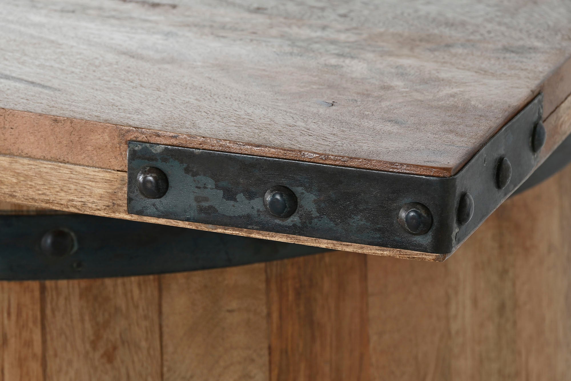 MUEBLE BAR MANGO METAL 180X60X100 BARRIL - Imagen 6