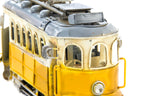 VEHICULO DECORACION METAL 20X7X12 TRANVIA AMARILLO - Imagen 3